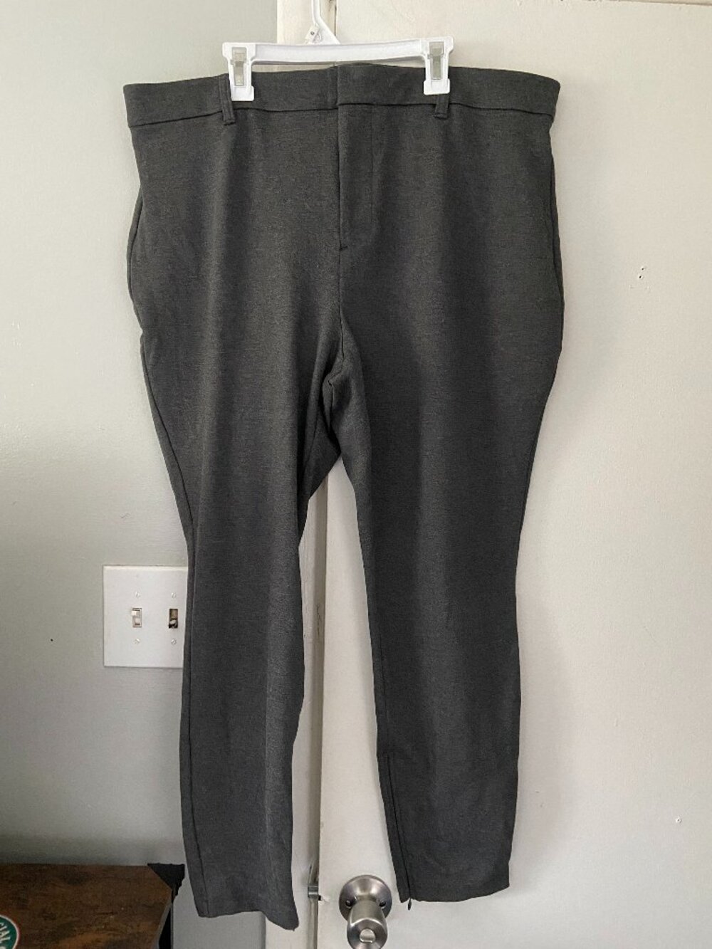Lands End Gray Stretch Dress Pants Women's Size 18P Ankle Zip Back-Pleated Rayon